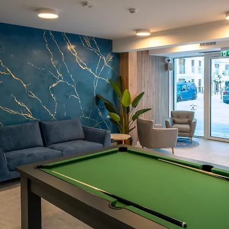 Lazurowy -jacuzzi, Sauny, Sala Zabaw, Garaz, Silownia, 400m Do Plazy Plaskie Zejscie Jastrzębia Góra