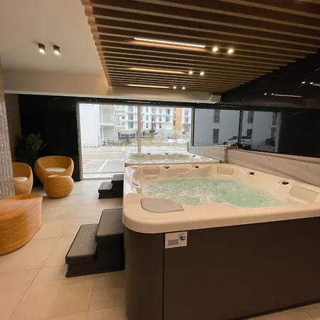 Lejlighed Lazurowy -jacuzzi, Sauny, Sala Zabaw, Garaz, Silownia, 400m Do Plazy Plaskie Zejscie
