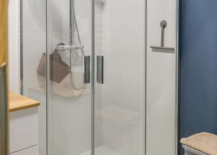 Lazurowy -jacuzzi, Sauny, Sala Zabaw, Garaz, Silownia, 400m Do Plazy Plaskie Zejscie Jastrzębia Góra