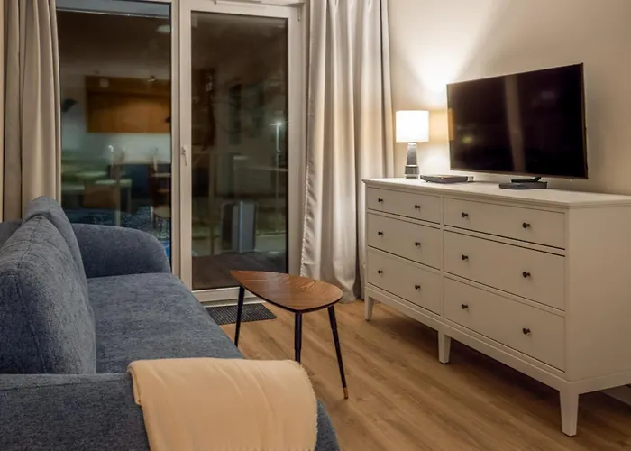 Lazurowy -jacuzzi, Sauny, Sala Zabaw, Garaz, Silownia, 400m Do Plazy Plaskie Zejscie Jastrzębia Góra